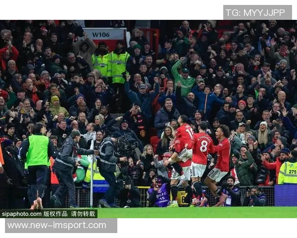 哈格里夫斯称赞曼联防守出色进攻能力依旧强劲