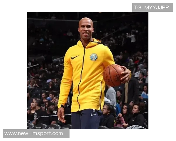 卡马文加假期不放松积极训练更新社媒展现拼搏精神