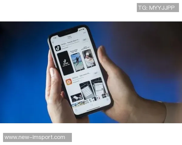乔治娜社媒粉丝总数突破9200万引发热议,ins和tiktok双双创佳绩 乔治娜社媒粉丝总数突破9200万引发热议,ins和tiktok双双创佳绩