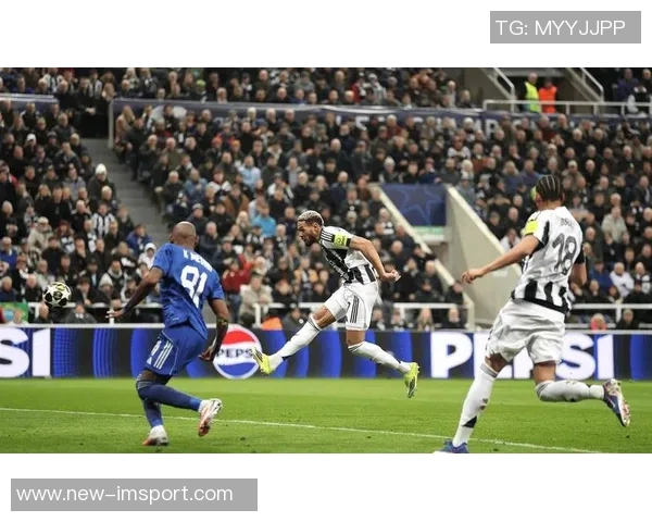 阿什拉夫伤愈归队恢复训练有望出战欧冠对纽卡的关键战役